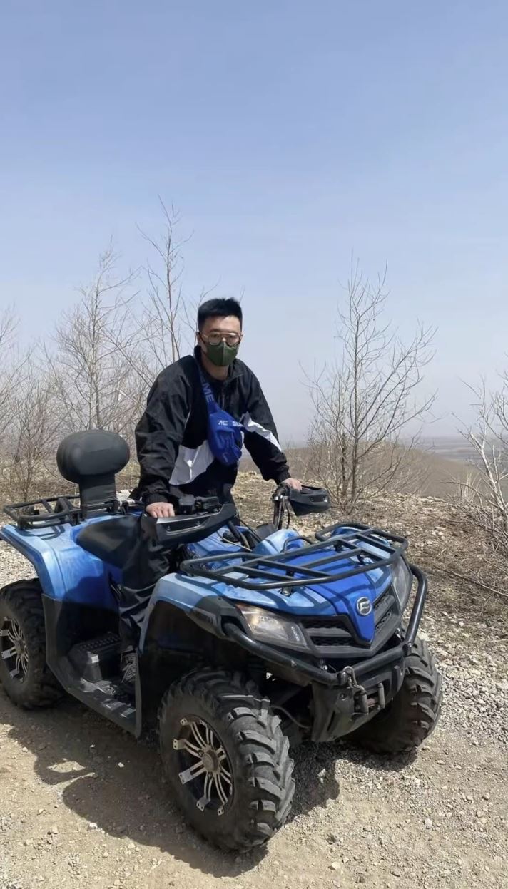 李先生患病前身体健康，热爱运动。抖音