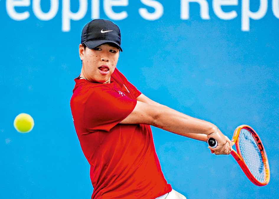 港队球手郑肇致。