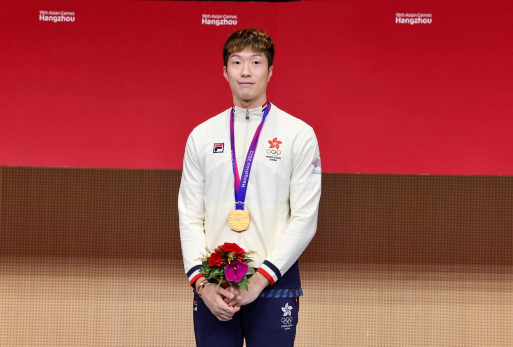 張家朗贏得香港劍擊史上首面亞運金牌。資料圖片