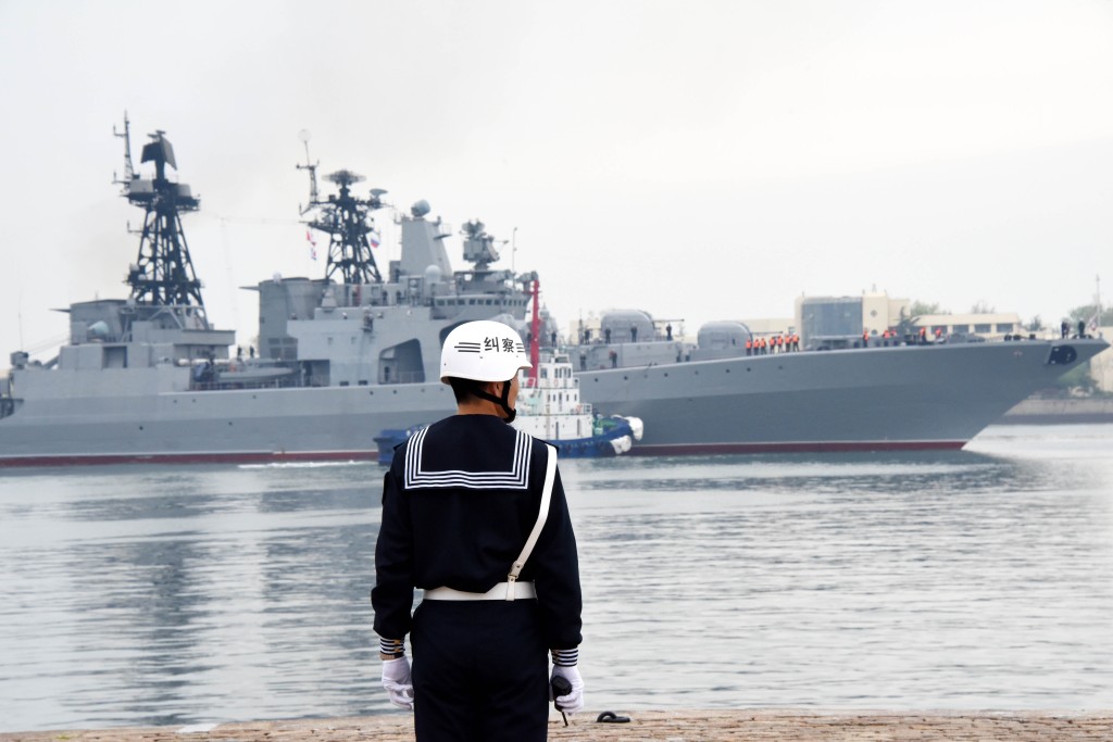 俄羅斯戰艦不時到訪中國港口。