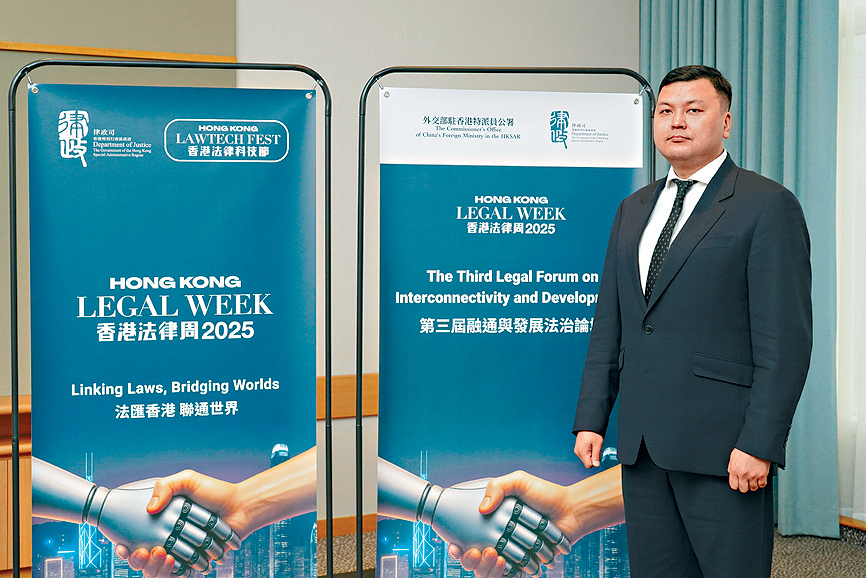 Ayaz Baetov提到吉爾吉斯與中國合作的鐵路建設項目，形容為「非常戰略性的項目」。