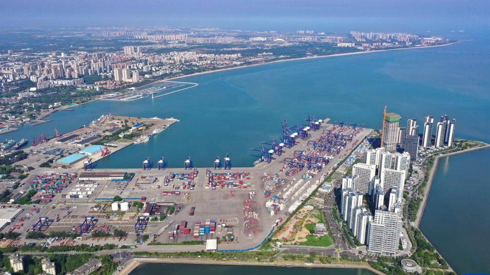 海南自貿港周四（18日）起全島封關。 新華社