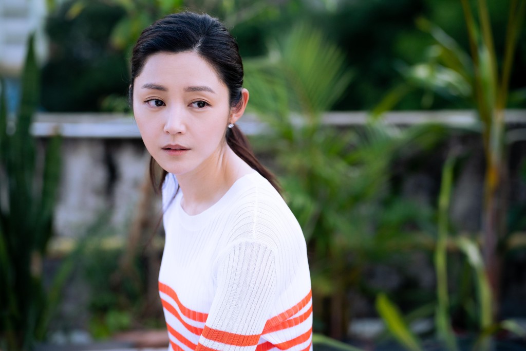 連詩雅有份拍《不日成婚》、《不日成婚2》,同時亦是《破·地獄》女主角。 連詩雅有份拍《不日成婚》、《不日成婚2》,同時亦是《破·地獄》女主角。