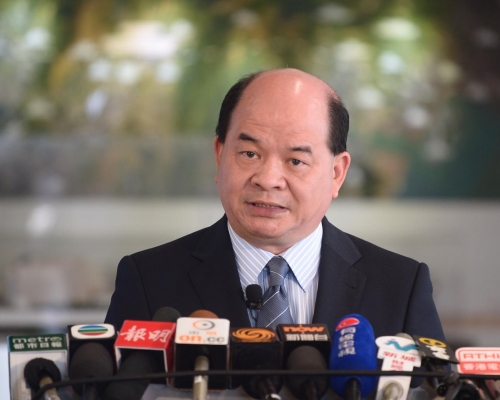 李聖基指出,涉事維修軌道將以混凝土矮牆,取代工字鐵及其結構裝置。