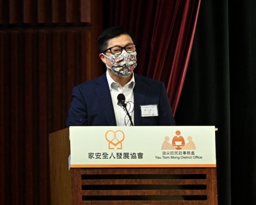 鄧炳強提到,《香港國安法》落實一年,社會由亂轉治,市民更加尊重法治精神。