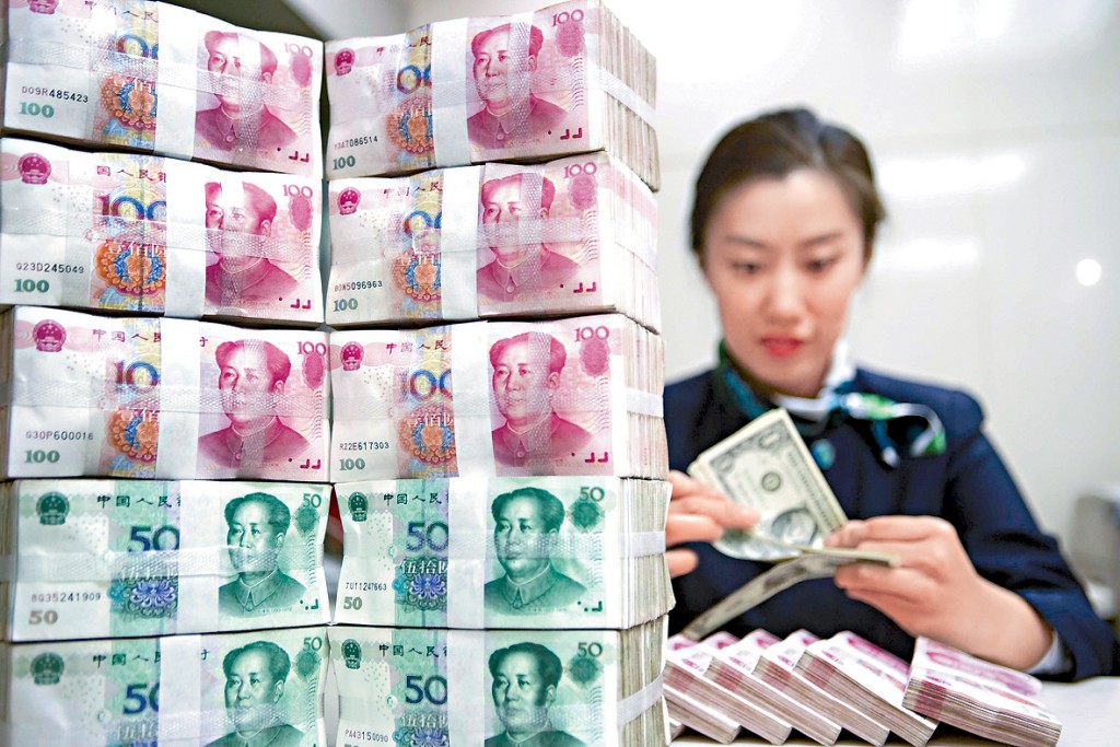 昨日離岸人民幣時隔15個月以來首次升穿7算大關，而在岸人民幣亦逼近「7」關口。