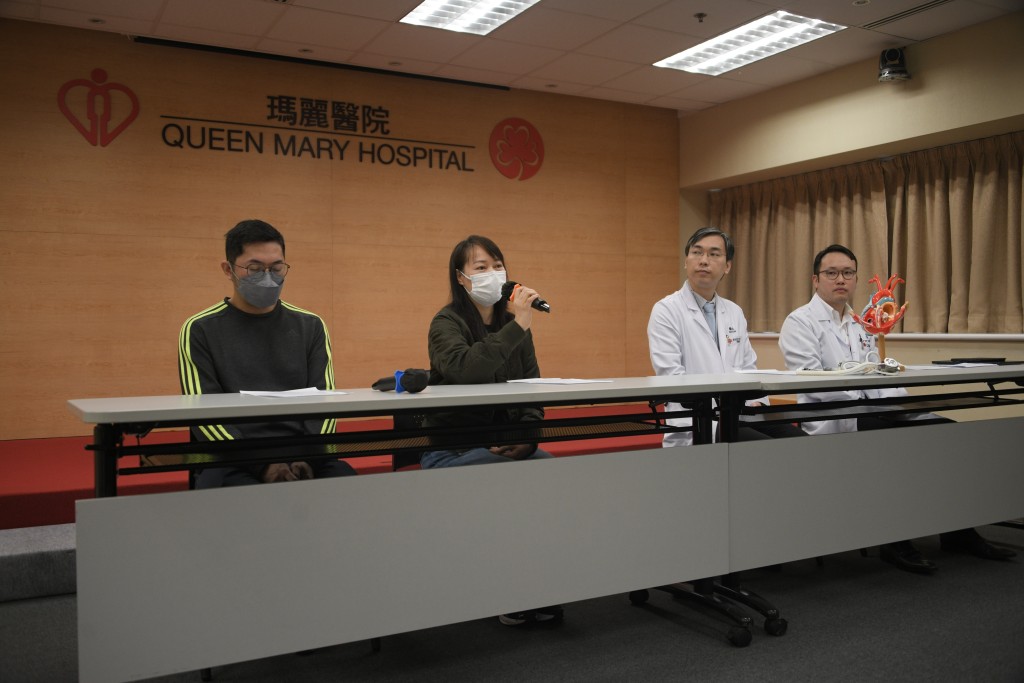 病人家属早前召开记者会，呼吁巿民捐赠器官。（陈浩元摄）