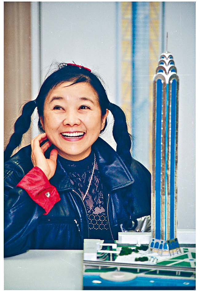 前華懋集團主席龔如心生前照片。