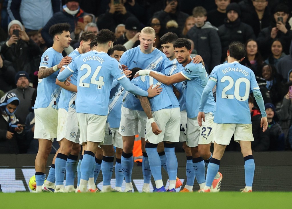 曼城全队在磅重测试过关。路透社