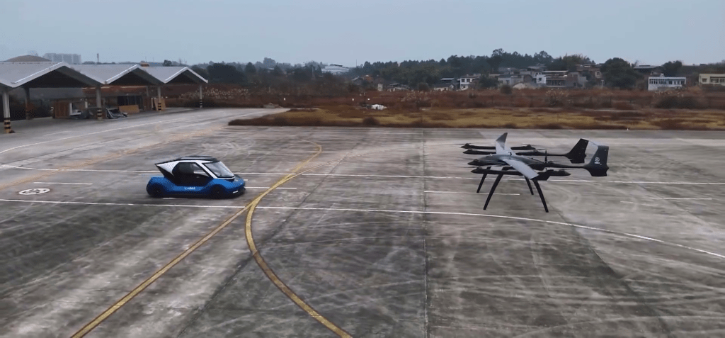 全國首款航天造電動垂直起降飛行器首飛成功。央視