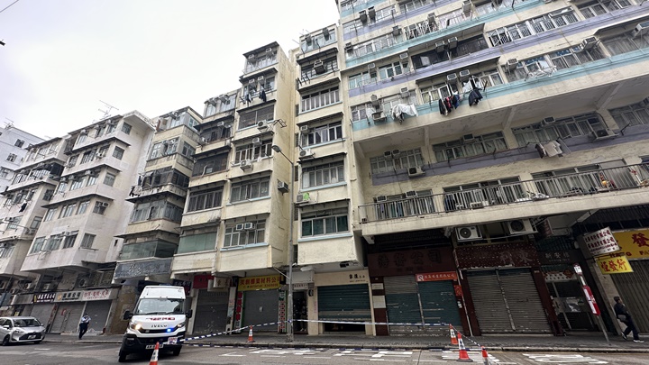 死者從天台墮下。梁國峰攝