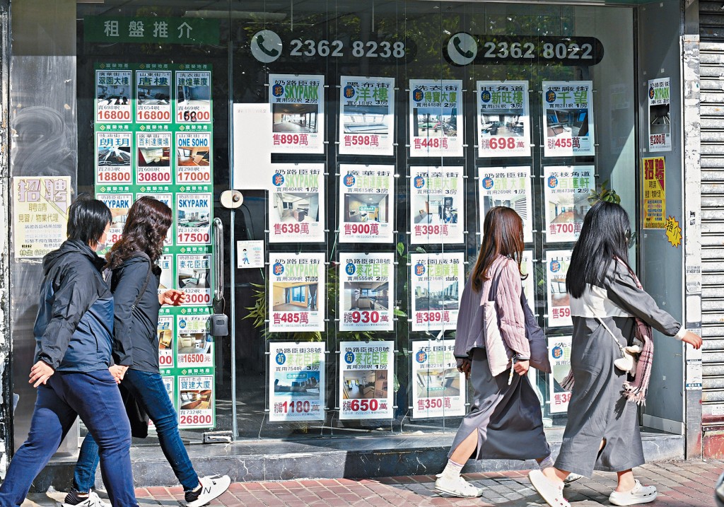 ■今年首11個月以普通話拼音登記的買家，成交宗數達12550宗，涉及金額1256億，雙雙創歷史新高。