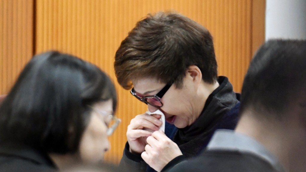 宏福苑聽證會｜杜淦堃：目前證據未顯示黃碧嬌參與圍標 批部分人「擺明車馬」拒作證