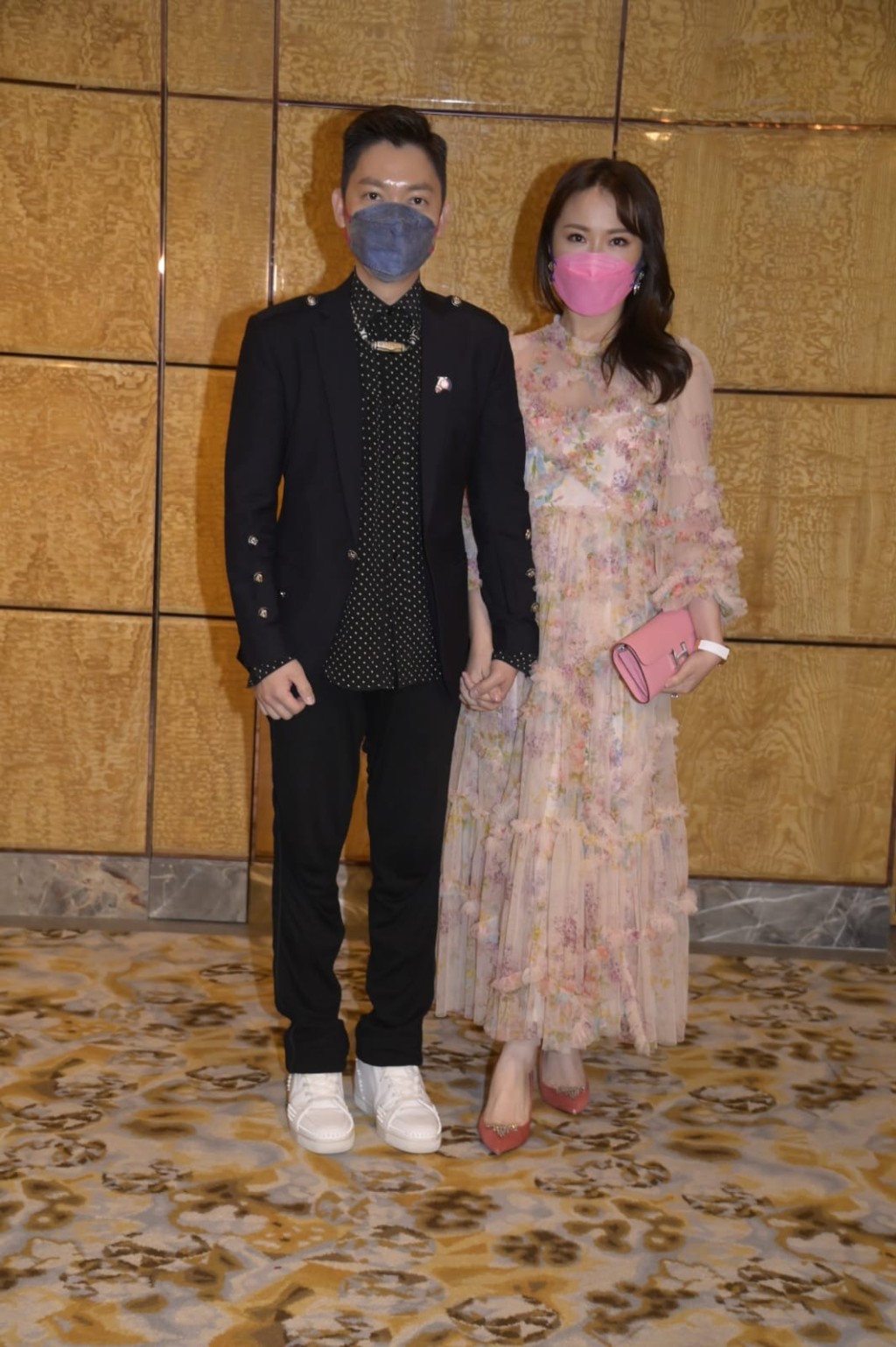 李丞責夫婦