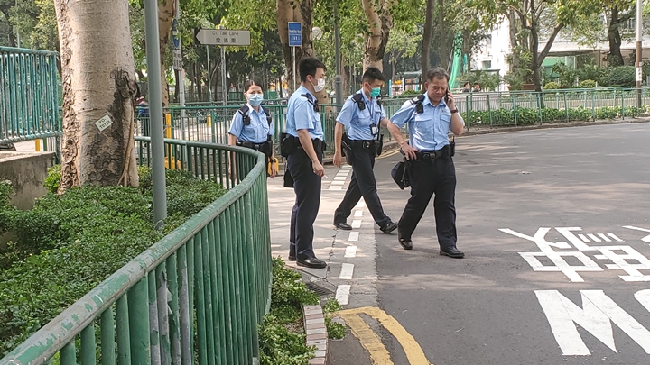 警方調查案件。蔡楚輝攝