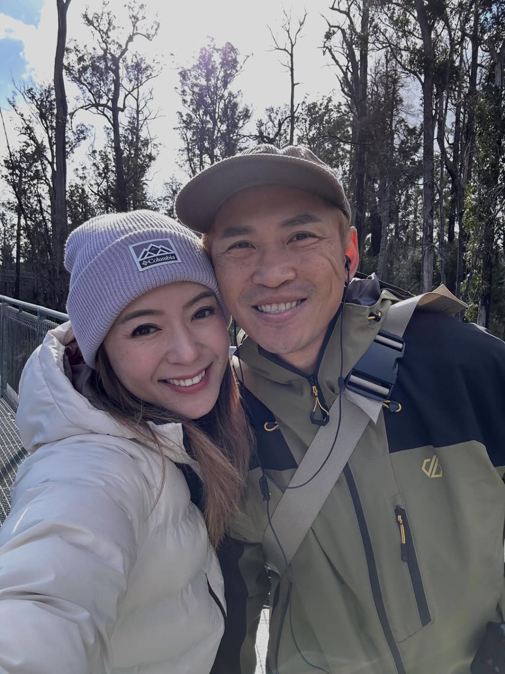 梁芷珮夫婦曾到塔斯曼尼亞自駕遊。 梁芷珮夫婦曾到塔斯曼尼亞自駕遊。