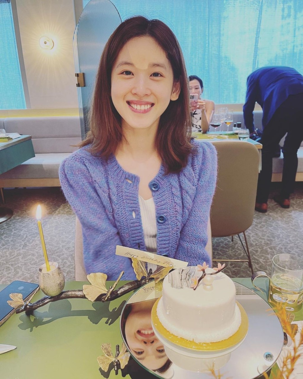 「奶茶妹」章澤天是清華校花。Instagram