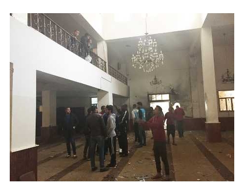 班加西一處清真寺內今天發生兩宗炸彈爆炸。新華社