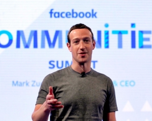 朱克伯格宣布facebook再改演算法。AP資料圖片