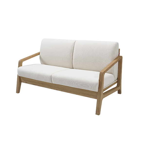 订购G Life沙发低至78折，图为采用日式简约设计的北美高级白蜡木2至3人沙发/原价$8,200至$10,000、现售$5,986至$7,300/G。 