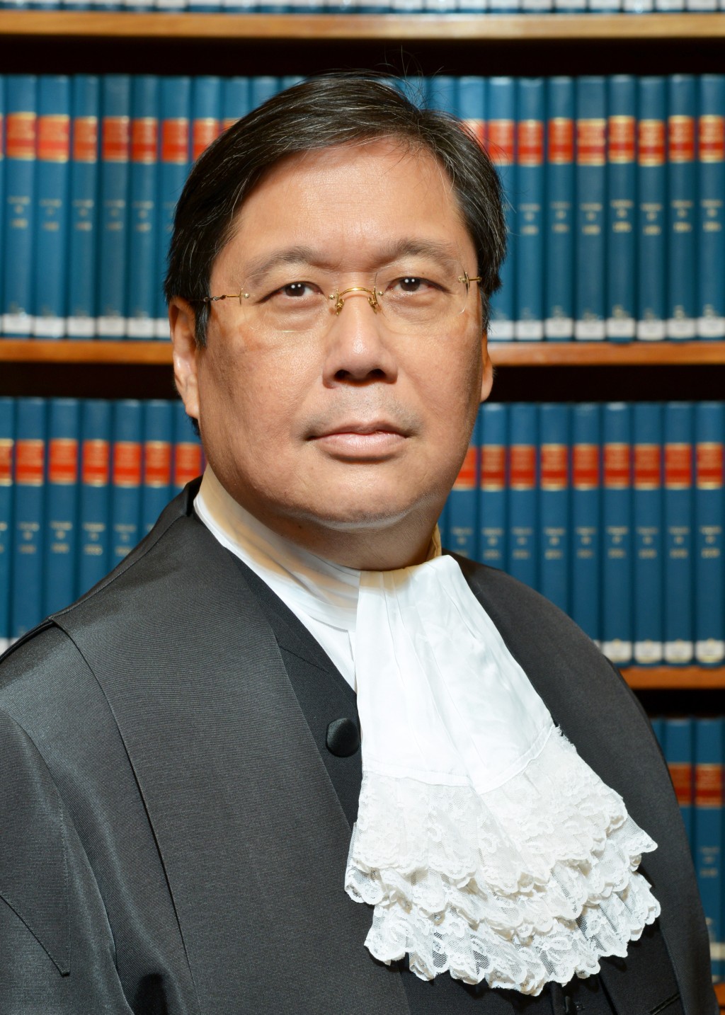 终院常任法官李义。
