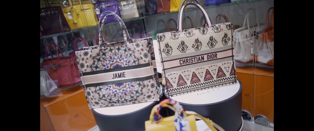 新加坡名媛Jamie Chua虽然锺情Hermès，不过都有买其他品牌。