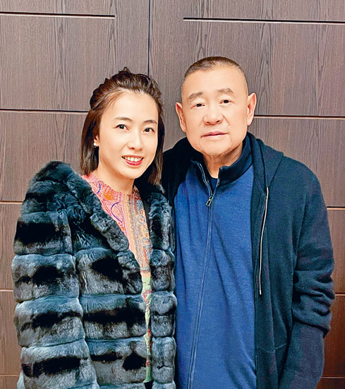 刘銮雄及太太陈凯韵旗下的华人置业料去年盈转亏，蚀32亿至38亿元。