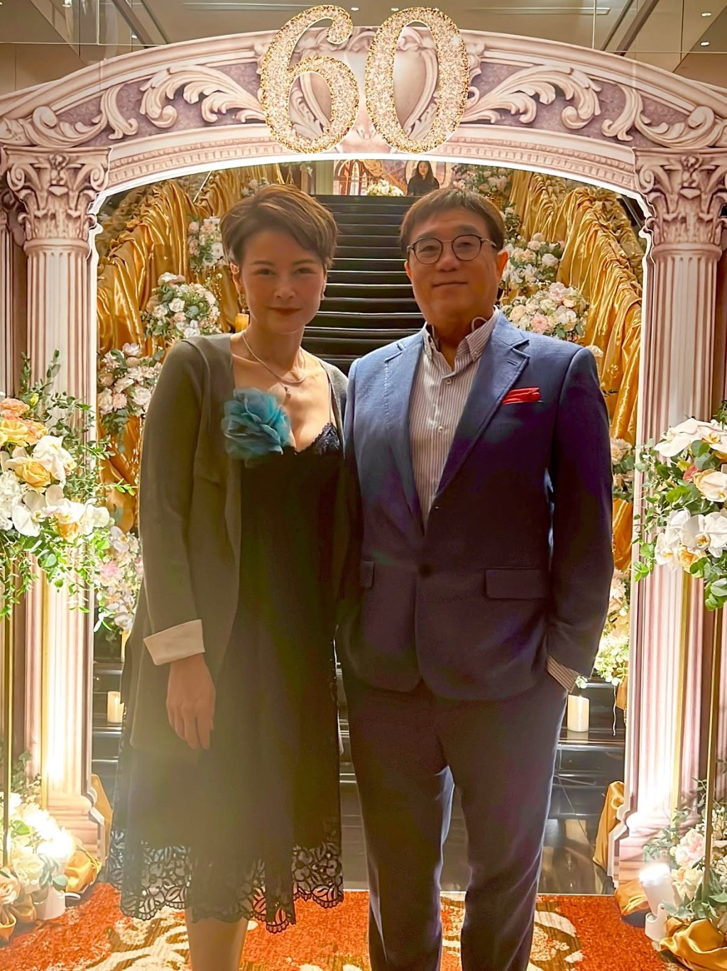 黎燕珊的男友已融入其朋友圈，不時結伴出席聚會。
