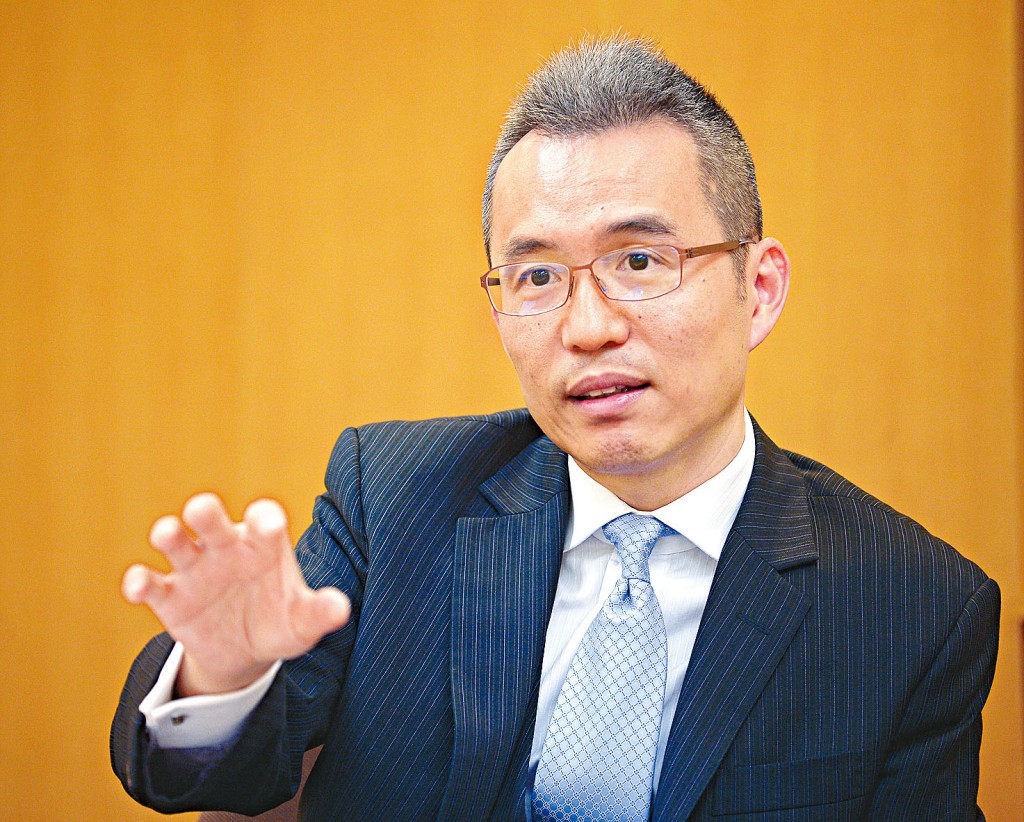 前刑事检控专员梁卓然，原获委任为高院原讼庭「暂委法官」一职被取消。