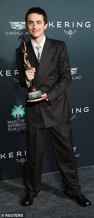 添麥菲查洛美捧走「年度焦點獎」。 添麥菲查洛美捧走「年度焦點獎」。