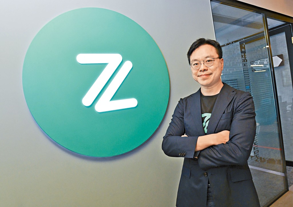 许洛圣：「经过（推行）一年，相信现在大家均认为虚拟银行是可行模式。」