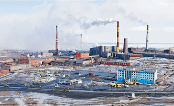 ■○八年收購Norilsk Nickel，曾令俄鋁陷入困境，圖為Norilsk位於俄羅斯的廠房。