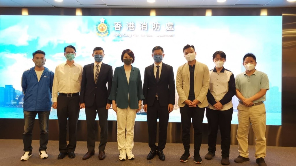 民建聯約見消防處處長楊恩健。民建聯圖片