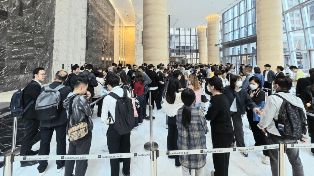 雲向次輪沽66伙，大手客斥1600萬購4伙。