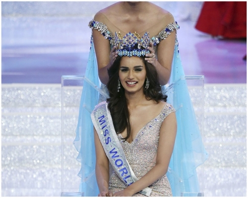 印度佳麗齊希拉艷壓群芳奪得后冠。AP