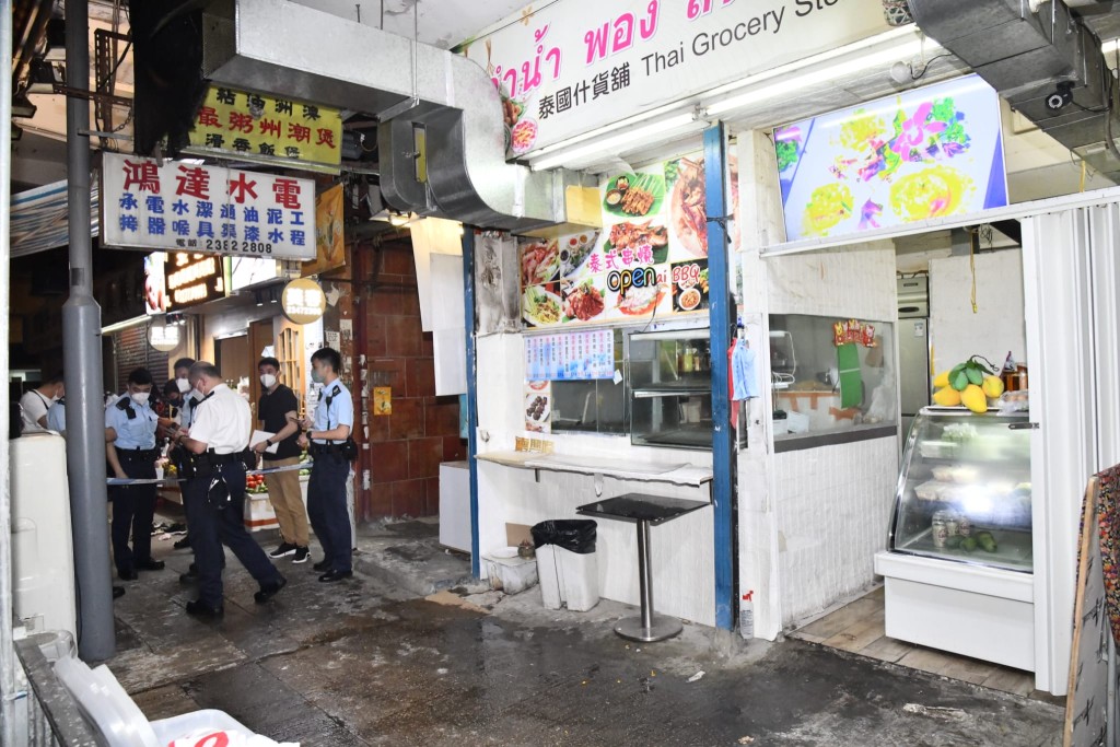 泰国小食店昨晚发生淋腐液案，至少5人受伤。资料图片