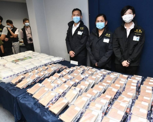 警方撿獲的毒品總值逾7,600萬港元。