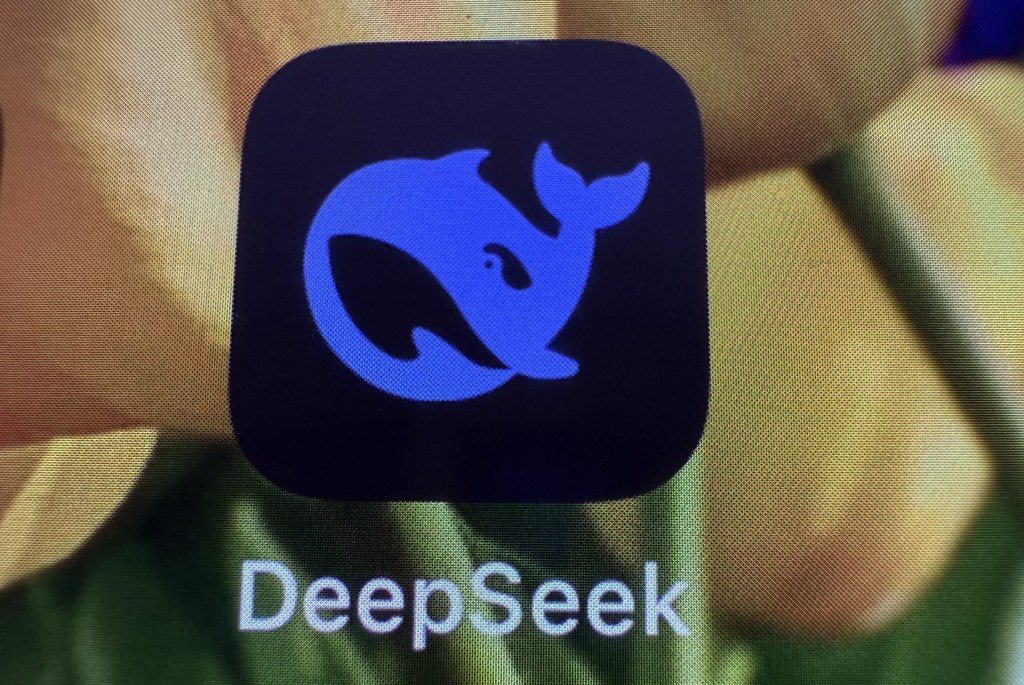 投資者擔心低成本的中國人工智能模型的出現,將威脅當前美國人工智能領導者的主導地位。美聯社 投資者擔心低成本的中國人工智能模型的出現,將威脅當前美國人工智能領導者的主導地位。美聯社