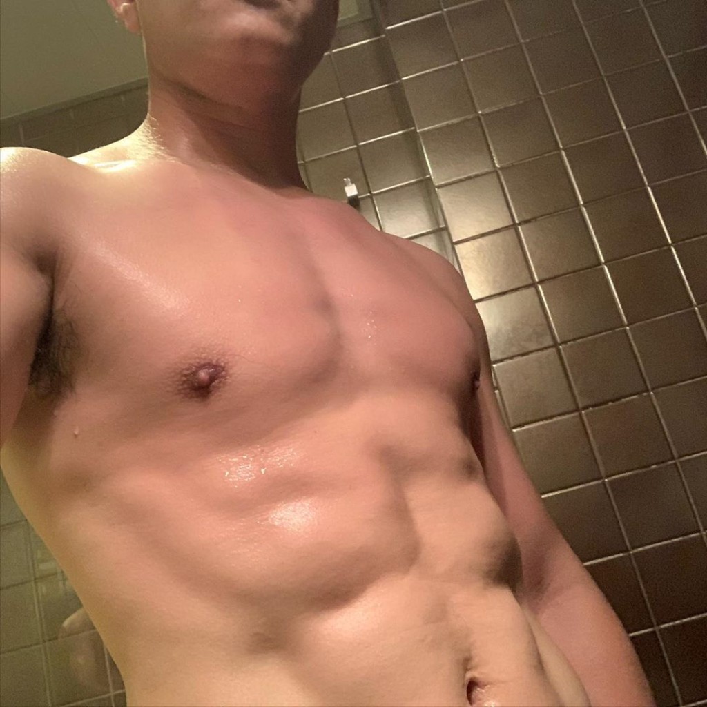 梁漢文被指脹爆，但兩周前他才晒運動後爆肌照。