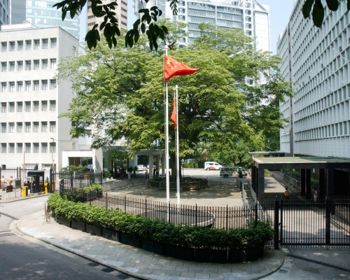 政府發言人指,版權是極具爭議的課題。資料圖片