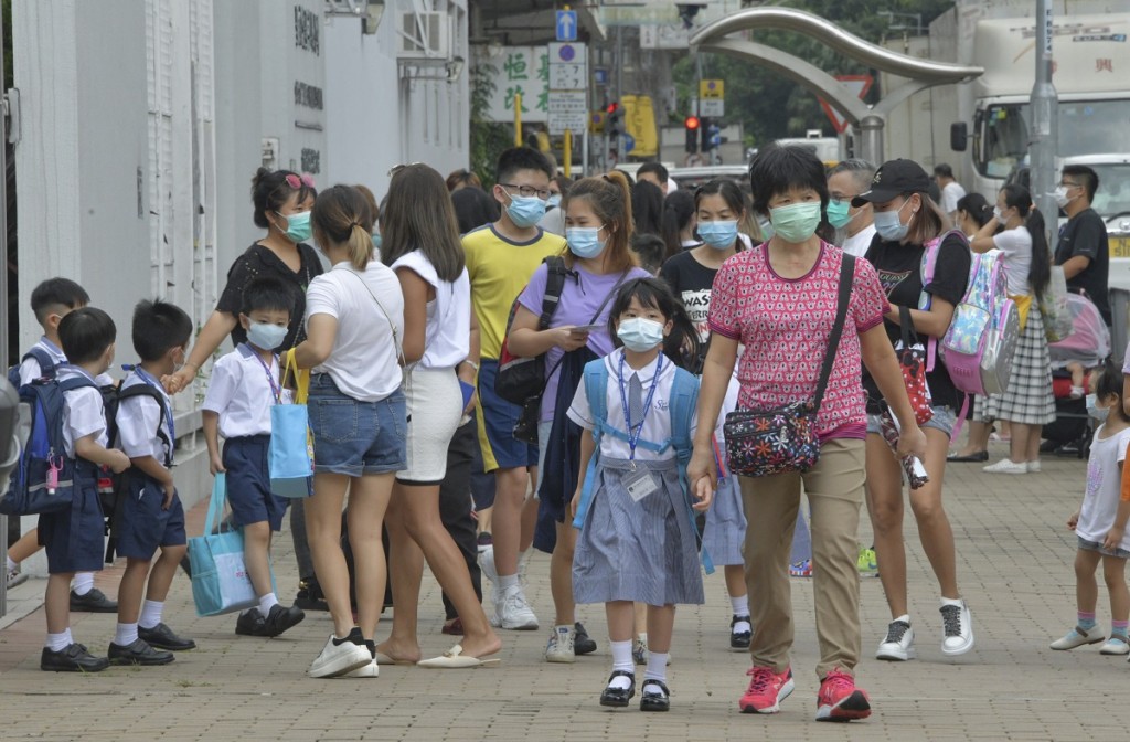 教育局去信學校督促學生在放學後盡快回家。資料圖片