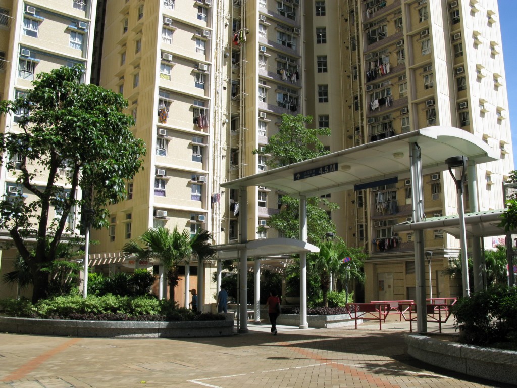 油塘油麗邨。(維基百科圖片) 油塘油麗邨。(維基百科圖片)