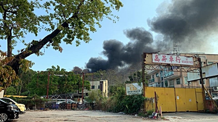 濃煙席捲半空。fb：網圖