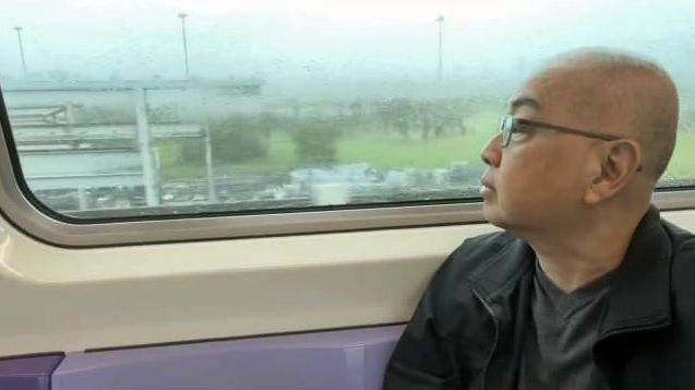 送別途上楊紹鴻相當感觸。 送別途上楊紹鴻相當感觸。