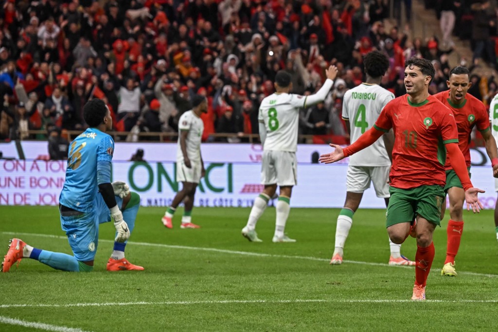 巴谦戴亚斯射入今届非洲国家杯第一球。法新社