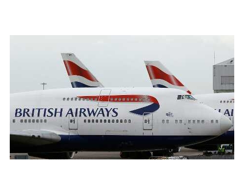 英國航空一架客機於飛返倫敦時,在6100公尺高空差點撞上一盞天燈。AP