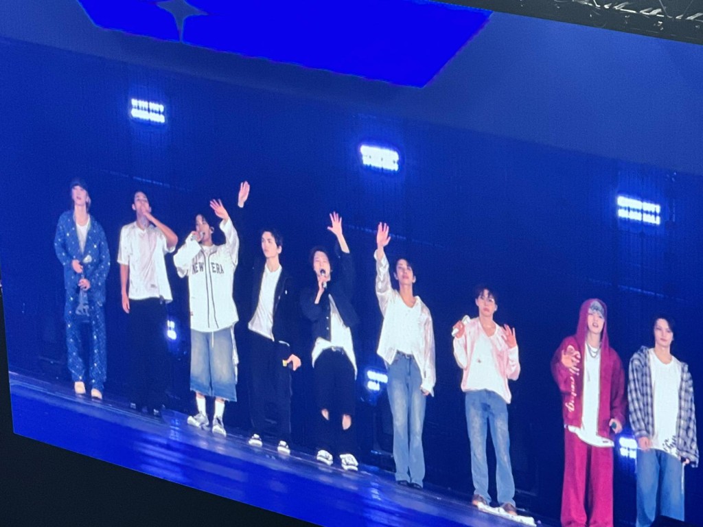 韓國人氣組合 SEVENTEEN,早前登陸啟德主場館舉行演唱會。 韓國人氣組合 SEVENTEEN,早前登陸啟德主場館舉行演唱會。