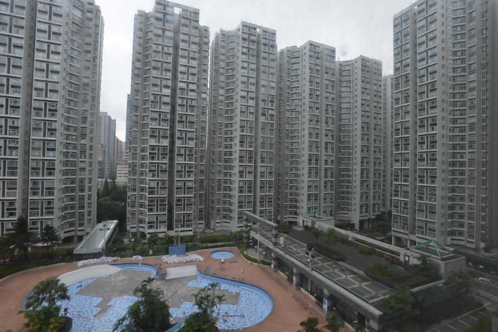 利嘉閣指50大屋苑上周錄85宗交投，當中包括麗港城。