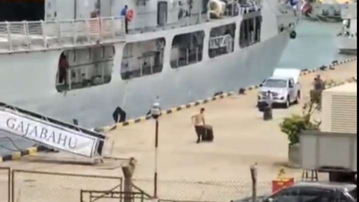 拉賈帕克薩疑登上一艘軍艦逃離。網上影片截圖