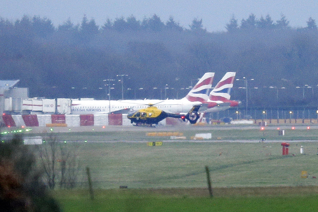 英國吉域機場關閉32小時重開。AP